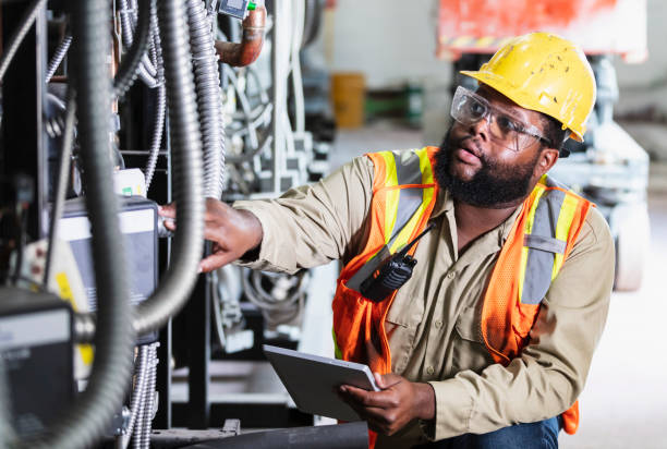 Best Industrial Electrical Services  in Hawaiian Gardens, CA
